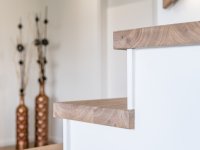 Eiche Setzstufe mit Stufenüberstand
