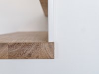 Eiche Trittstufe mit weißer Setzstufe